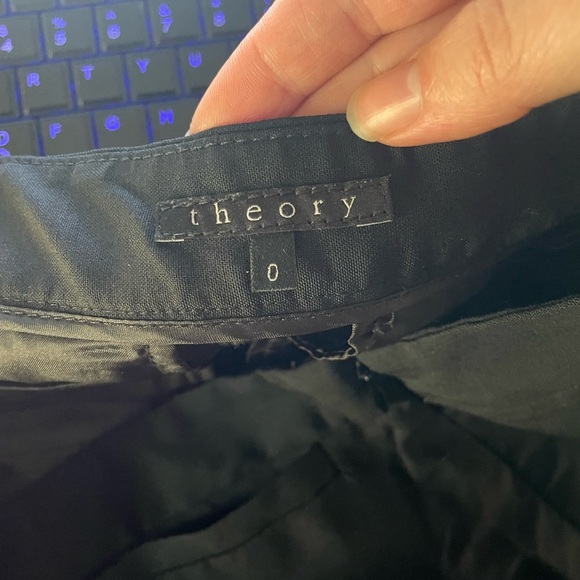 theory Wool Black Pencil Skirt Size 0 - Picture 5 of 6
